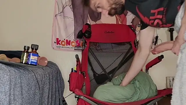 Snapshot of SlammyDjr chatting on November 16, 2025, 2:22 pm SlammyDjr online show from November 16, 2025, 2:22 pm