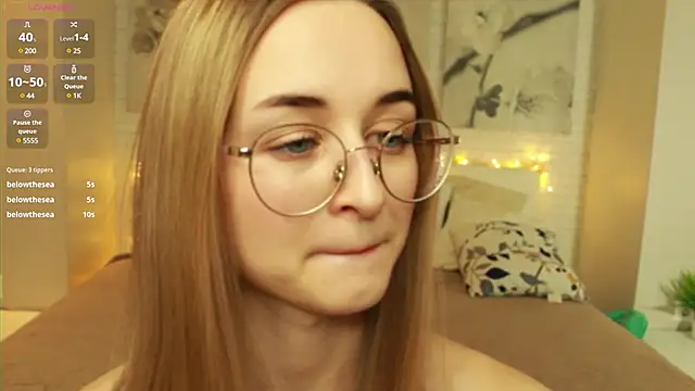 Tiffanyhunt online show from February 25, 2025, 10:37 am