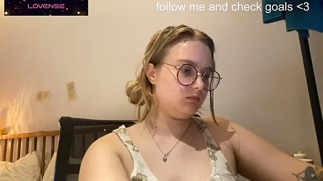 JacyWinslat online show from January 6, 2026, 3:38 pm