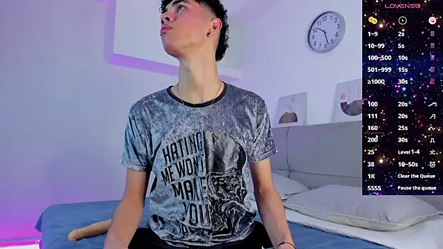 NeoRaptis online show from December 5, 2024, 8:11 pm