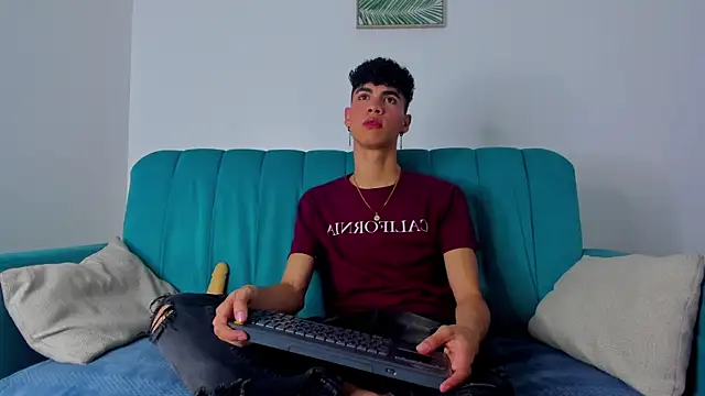 NeoRaptis online show from January 16, 2025, 8:14 pm