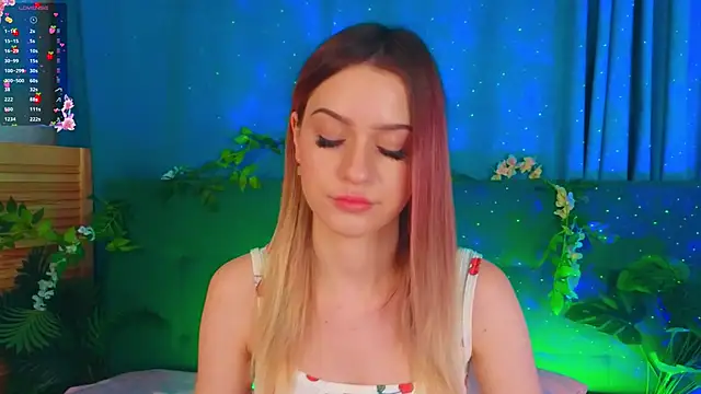 Snapshot of AlinaWalters chatting on February 5, 2026, 8:24 pm AlinaWalters online show from February 5, 2026, 8:24 pm