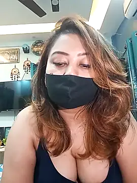 Cute-mona online show from December 19, 2025, 10:44 am