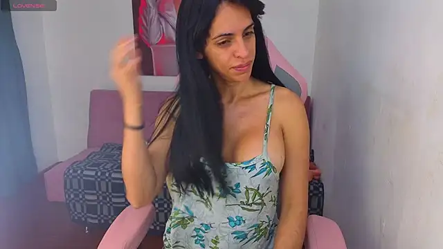 vittorialombardi   online show from July 24, 2026, 9:18 am
