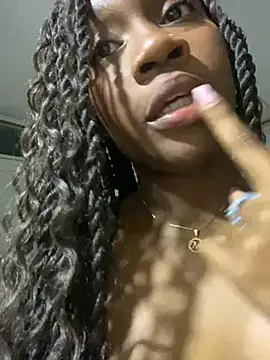 EscorpiLeoncita online show from March 14, 2026, 4:40 am