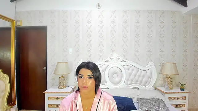 TiaraRosse online show from February 13, 2025, 12:21 pm