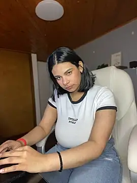 Isabella boobd online show from January 3, 2025, 1:03 pm