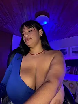 Snapshot of Isabella_boobd chatting on June 9, 2026, 3:40 am Isabella boobd online show from June 9, 2026, 3:40 am