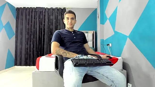 simookeler online show from December 23, 2024, 3:40 am