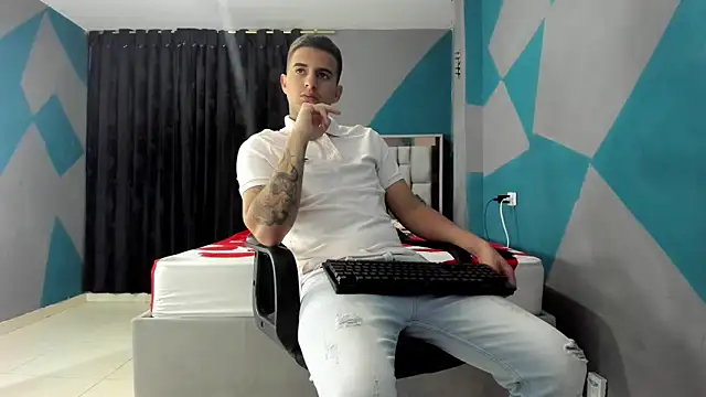 simookeler online show from December 29, 2024, 10:57 pm