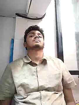 Snapshot of heartless__95 chatting on January 11, 2025, 10:29 am heartless 95 online show from January 11, 2025, 10:29 am