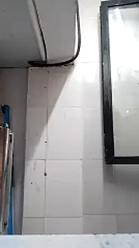 Snapshot of heartless__95 chatting on February 9, 2025, 6:54 am heartless 95 online show from February 9, 2025, 6:54 am