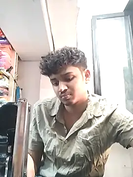 Snapshot of heartless__95 chatting on February 26, 2025, 9:53 am heartless 95 online show from February 26, 2025, 9:53 am