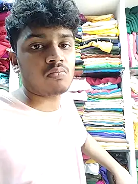 Snapshot of heartless__95 chatting on March 15, 2025, 6:14 am heartless 95 online show from March 15, 2025, 6:14 am