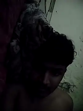 Snapshot of heartless__95 chatting on March 15, 2025, 6:32 pm heartless 95 online show from March 15, 2025, 6:32 pm