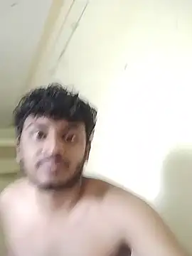 Snapshot of heartless__95 chatting on October 24, 2025, 3:47 am heartless 95 online show from October 24, 2025, 3:47 am