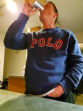 Bigtater1999 online show from December 3, 2024, 10:29 pm