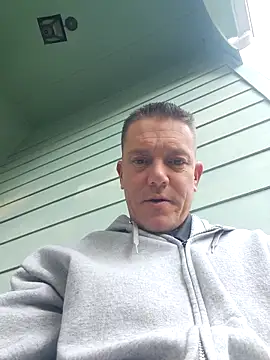 Bigtater1999 online show from November 1, 2025, 9:17 pm