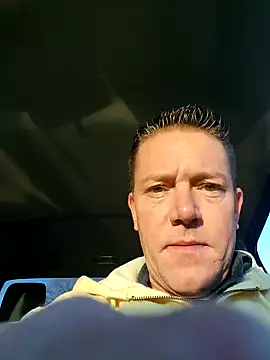 Bigtater1999 online show from December 1, 2025, 12:43 pm