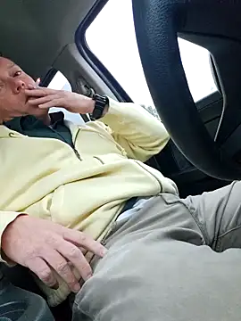 Bigtater1999 online show from December 2, 2025, 12:43 pm