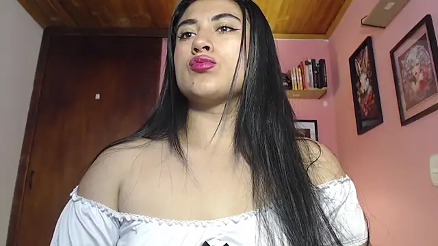 bunnyemilyrose36 online show from February 21, 2025, 6:26 pm