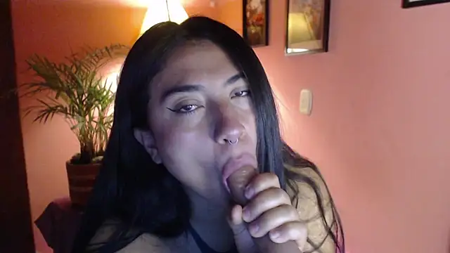 bunnyemilyrose36 online show from March 7, 2026, 9:50 am