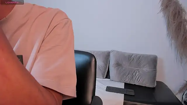 Aaron Scoot online show from January 9, 2026, 11:02 am