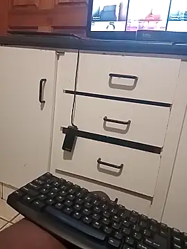 Lee195CA online show from March 11, 2026, 3:56 am