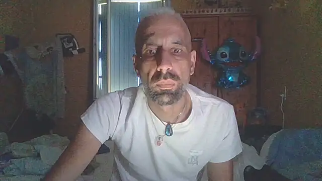 Snapshot of arrow13680 chatting on October 27, 2025, 2:21 pm arrow13680 online show from October 27, 2025, 2:21 pm