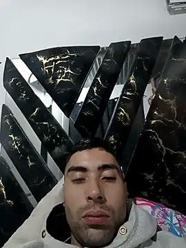 Snapshot of Joosee1696 chatting on February 19, 2026, 11:12 pm Joosee1696 online show from February 19, 2026, 11:12 pm