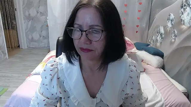 OlgaHottie online show from April 7, 2026, 11:48 pm