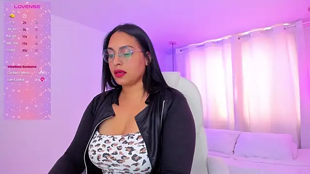 siena dimaond online show from January 14, 2025, 8:15 pm