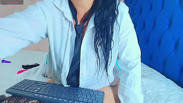 Snapshot of hotlatinateacher chatting on February 18, 2025, 1:54 am hotlatinateacher online show from February 18, 2025, 1:54 am
