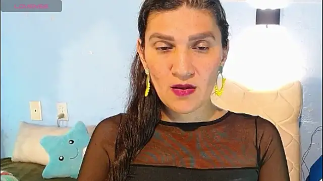 venus swet  online show from October 5, 2025, 3:05 am