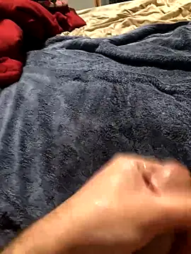 Snapshot of darksmoke011 chatting on December 5, 2025, 2:31 am darksmoke011 online show from December 5, 2025, 2:31 am