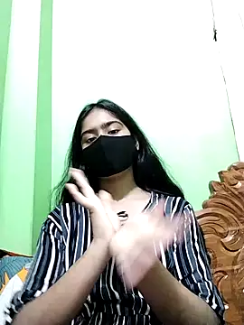 Arisha- online show from December 30, 2024, 1:03 pm