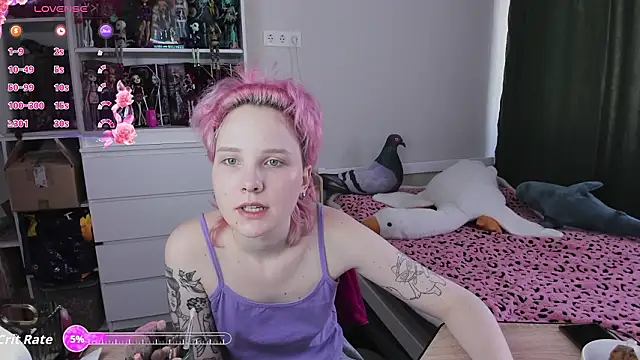 School Love online show from March 15, 2026, 7:03 am