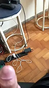 lobomisterioso13 online show from February 20, 2025, 6:46 pm