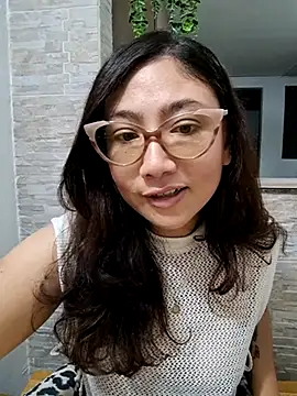 Mia Ruiz online show from March 18, 2025, 12:49 am