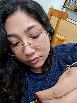 Snapshot of Mia_Ruiz chatting on September 26, 2025, 2:15 am Mia Ruiz online show from September 26, 2025, 2:15 am