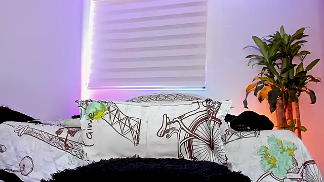 aldrinwhite online show from October 9, 2025, 5:55 pm