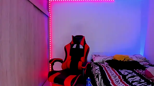 aldrinwhite online show from February 8, 2026, 3:59 pm