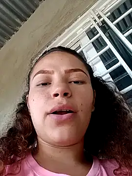 Mommy-Hot online show from January 28, 2025, 1:59 pm