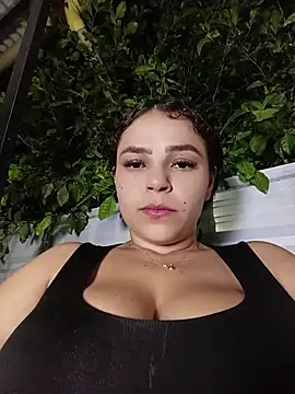 Mommy-Hot online show from July 9, 2026, 2:15 am