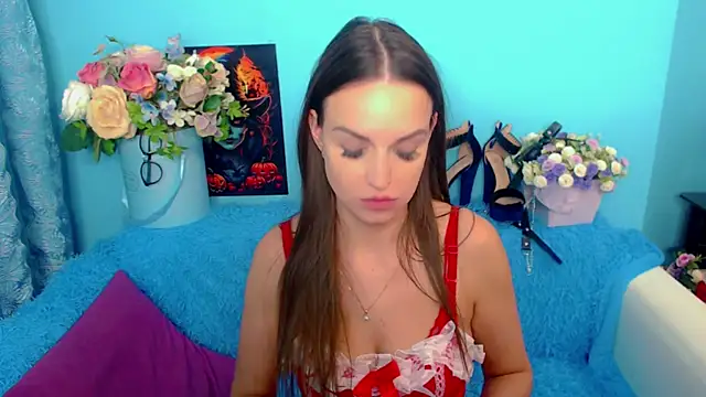 Snapshot of LindaaLu chatting on December 9, 2024, 10:00 am LindaaLu online show from December 9, 2024, 10:00 am