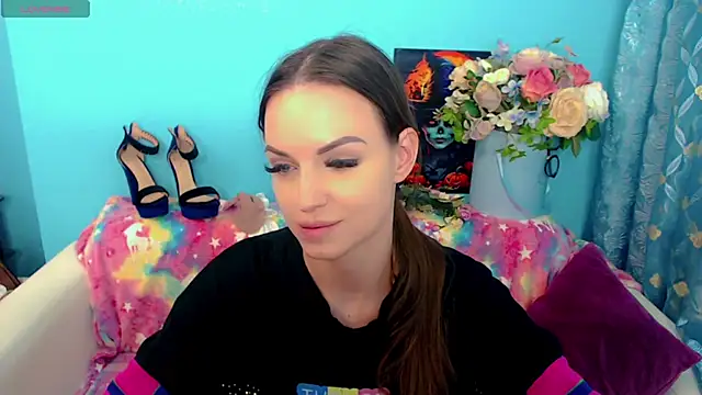 Snapshot of LindaaLu chatting on March 19, 2025, 3:52 am LindaaLu online show from March 19, 2025, 3:52 am