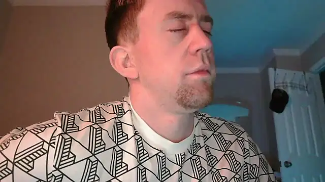 jakespits996 online show from January 12, 2025, 4:18 pm