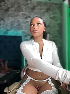 Melany Williams online show from November 12, 2025, 1:22 pm