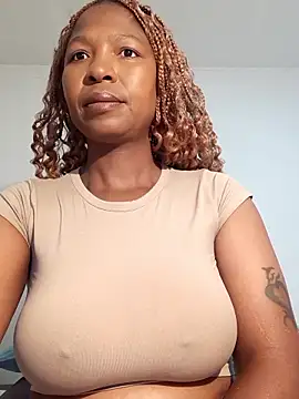 Snapshot of realsquirter chatting on January 16, 2026, 7:34 am realsquirter online show from January 16, 2026, 7:34 am