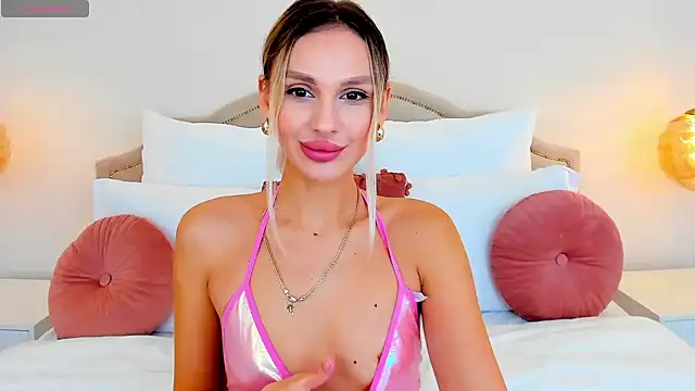 Snapshot of MissLoou chatting on October 31, 2025, 6:14 am MissLoou online show from October 31, 2025, 6:14 am